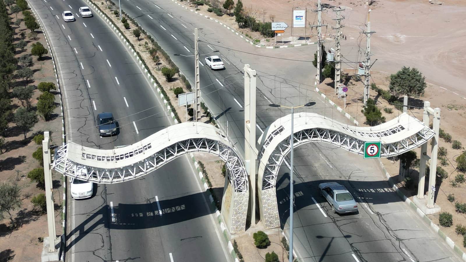 جایگزین فنی Parand City Entrance Gate